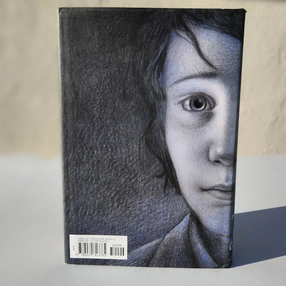 The Invention of Hugo Cabret Hardcover Book by Brian Selznick 9780439813785 533